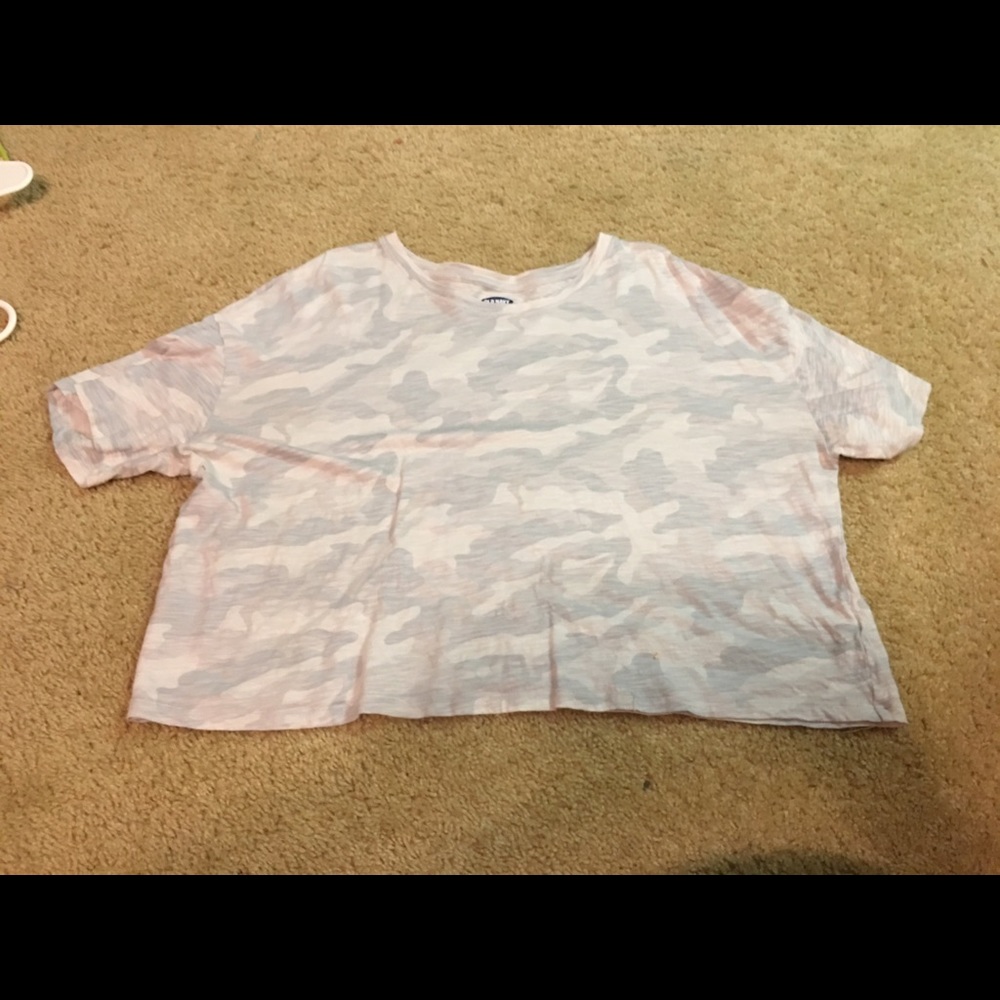 Old navy cropped shirt